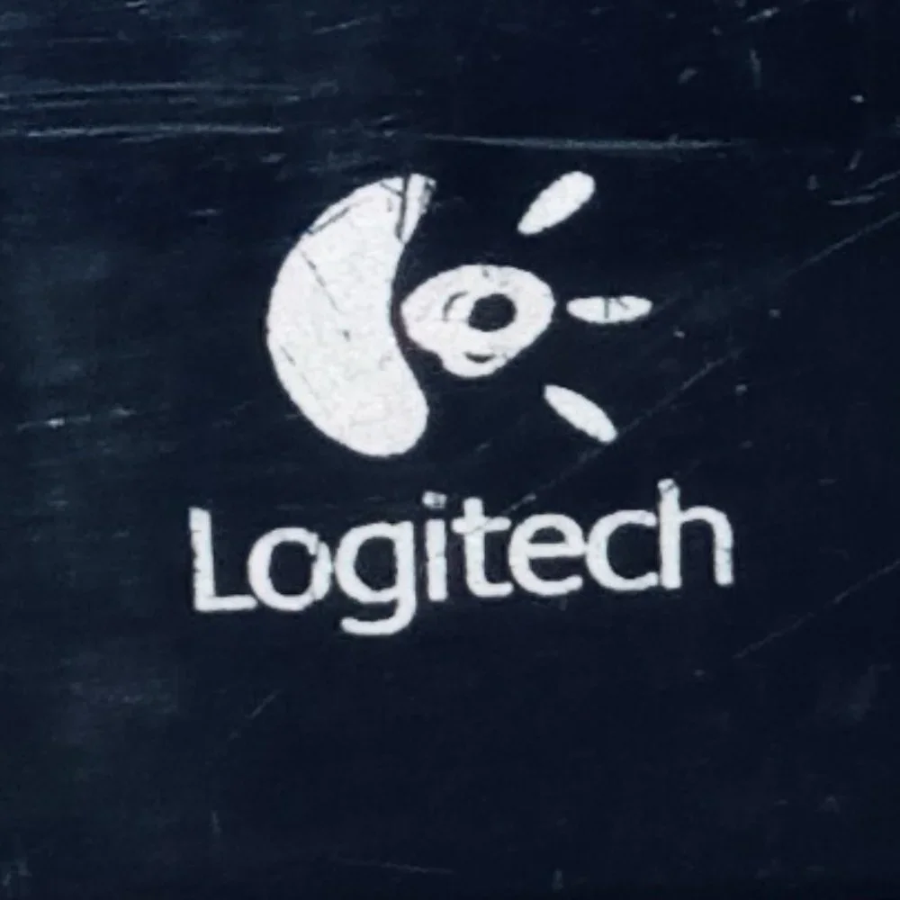 Logitech Pure-Fi Anywhere 2 - Picture 3 of 3